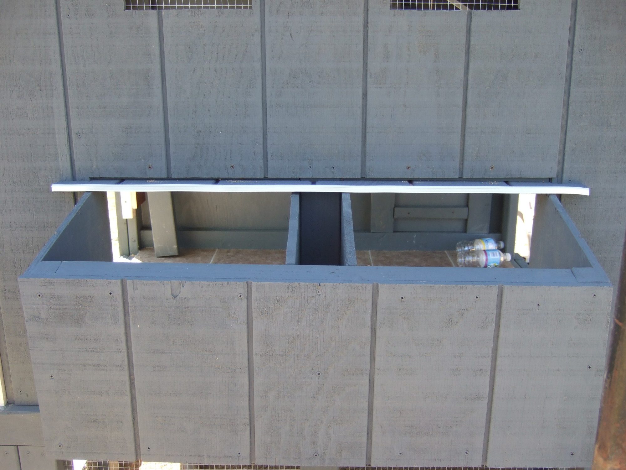 Chicken Coop 04-21-2012 010.JPG