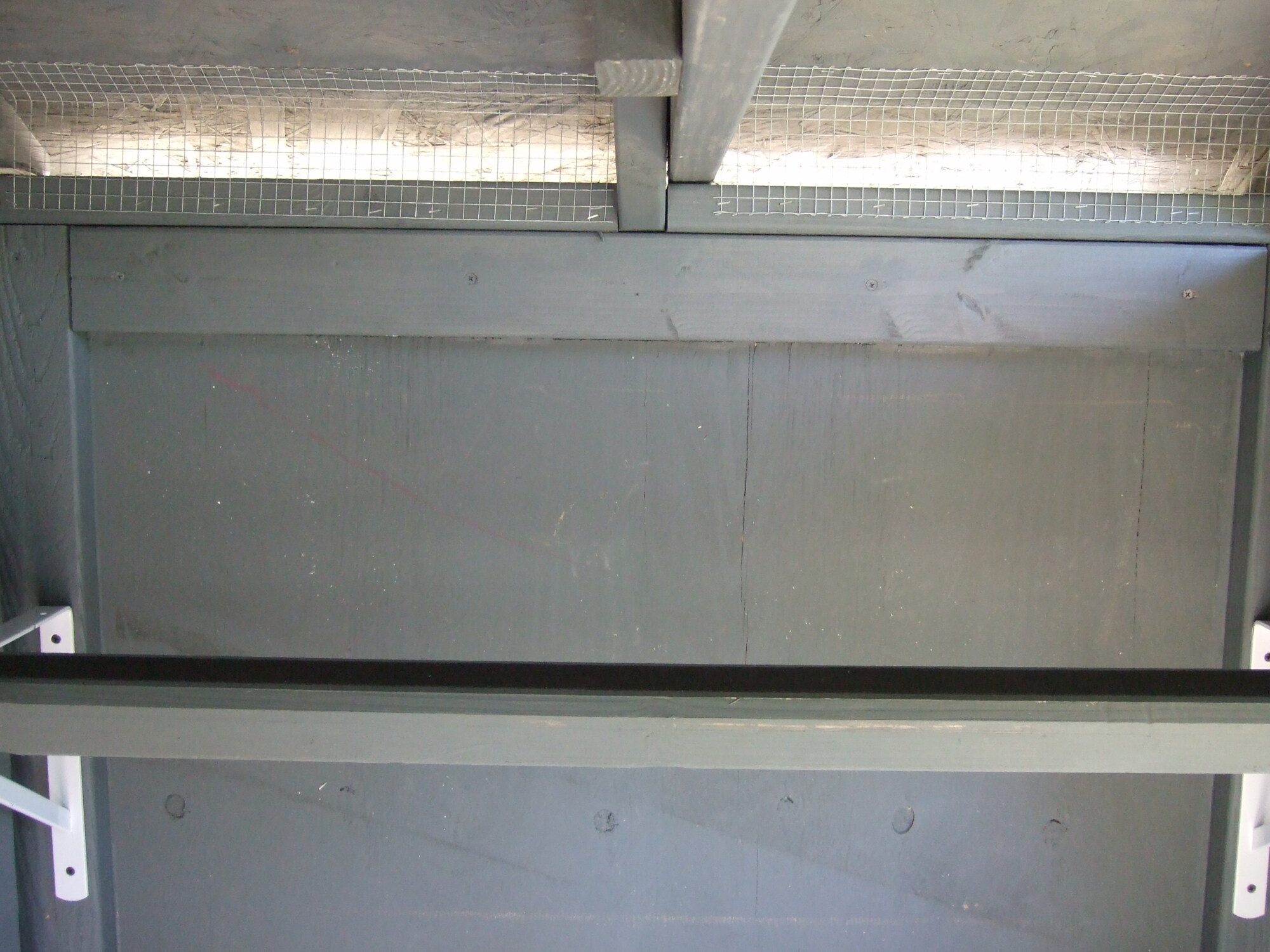 Chicken Coop 04-21-2012 016.JPG