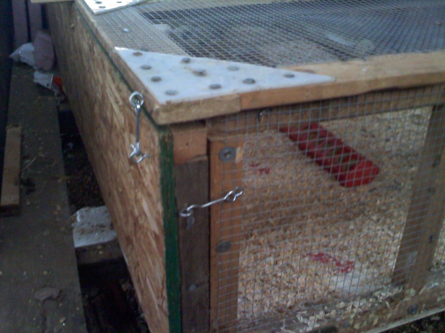 corner with locks.jpg