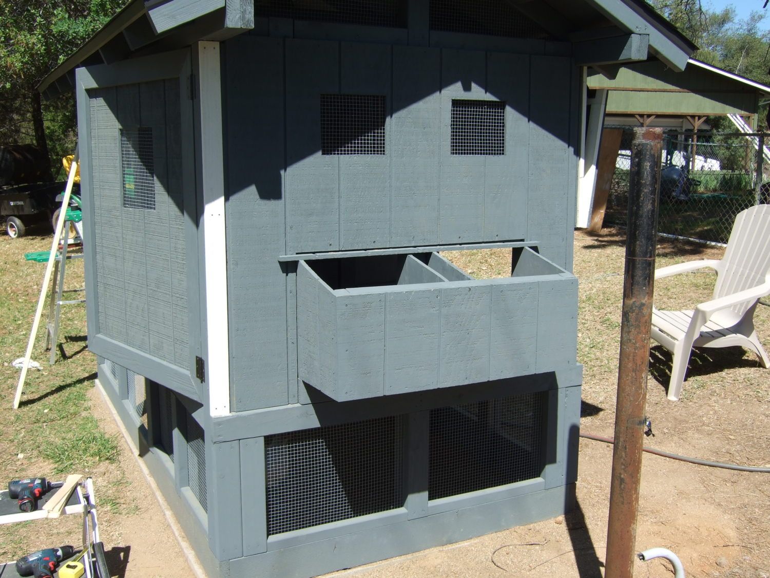 Chicken Coop 04-21-2012 001.JPG