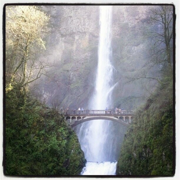 Multnomah Falls 1.jpg